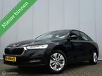 SKODA OCTAVIA 1.0 E-TSI AUTOMAAT FULL LED/KEYLESS/ELEK-KOFFE, Gebruikt, Zwart, Origineel Nederlands, Bedrijf