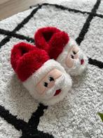 ZGAN rood wit kerst kerstmis sloffen pantoffels baby 20 21, Schoentjes, Jongetje of Meisje, Ophalen of Verzenden, Zo goed als nieuw