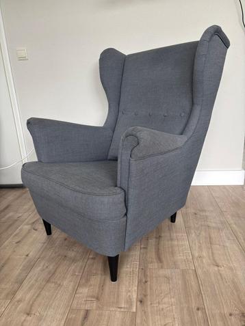 Ikea strandmon fauteuil grijs beschikbaar voor biedingen