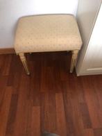 Antiek krukje Lodewijk de veertiende, Huis en Inrichting, Ophalen, Gebruikt, Rond, Minder dan 50 cm