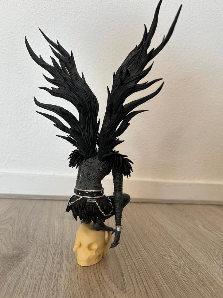 Death note ryuk statue, Verzamelen, Beelden en Beeldjes, Zo goed als nieuw, Ophalen of Verzenden