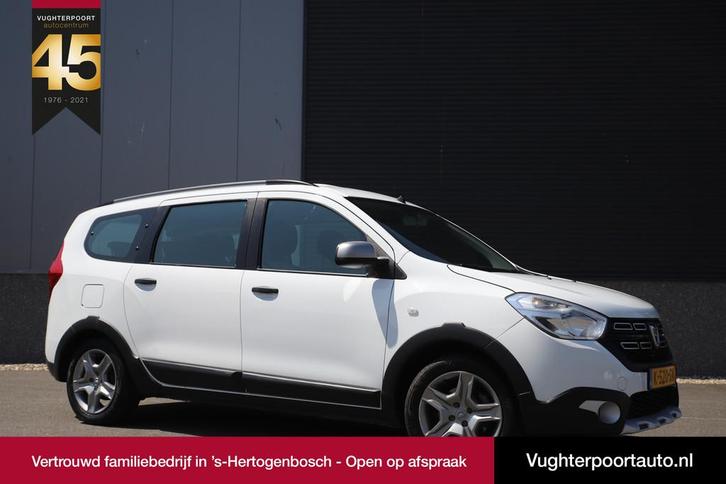 Dacia Lodgy 1.3 TCe 130pk/Stepway/7-persoons/Trekhaak/Cruise, Auto's, Dacia, Te koop, Lodgy, ABS, Airbags, Airconditioning, Alarm