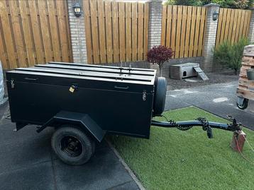 Aanhangwagen, bagagewagen. beschikbaar voor biedingen
