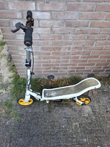 Spacescooter - Werkt, met Gebruikssporen beschikbaar voor biedingen