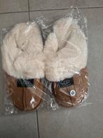 Ugg Pantoffels - Heerlijk Warm!, Kleding | Dames, Schoenen, Ophalen of Verzenden, Nieuw, Bruin, Pantoffels of Sloffen