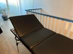 Massage tafel en tattoo stoel, Ophalen, Gebruikt, Zwart, Leer