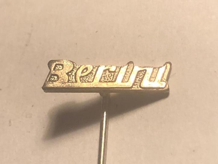 Metalen BERINI BROMFIETSMERK Speld (Metaalkleur)., Verzamelen, Speldjes, Pins en Buttons, Zo goed als nieuw, Speldje of Pin, Transport