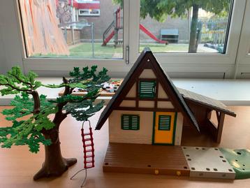 Playmobile Boshuis met Accessoires beschikbaar voor biedingen