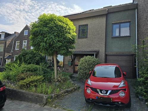 TE KOOP HEERLEN, Heerlenerweg 318, Huizen en Kamers, Huizen te koop, Limburg, 200 tot 500 m², Hoekwoning, E