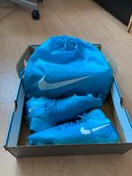 Nike Phantom Luna ll Elite voetbalschoenen, Sport en Fitness, Voetbal, Maat XS of kleiner, Schoenen, Ophalen of Verzenden, Zo goed als nieuw