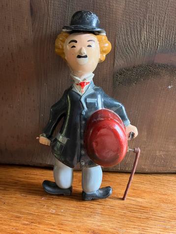 Blikken figuur Charlie Chaplin beschikbaar voor biedingen