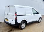 Ford Transit Courier 1.0 EcoBoost 100PK *Benzine* Climate Co, Auto's, Bestelauto's, Voorwielaandrijving, Gebruikt, Zwart, Wit