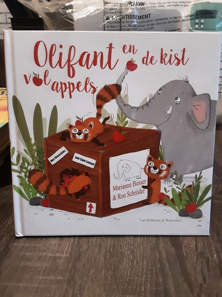 Marianne Busser - Olifant en de kist vol appels, Boeken, Kinderboeken | Jeugd | onder 10 jaar, Zo goed als nieuw, Fictie algemeen