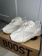 Yeezy 700 nieuw 37⅓, Beige, Nieuw, Sneakers of Gympen, Verzenden