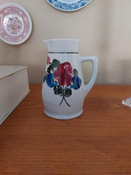Lilien Porzellan Austria melkkannetje, Antiek en Kunst, Antiek | Porselein, Ophalen of Verzenden