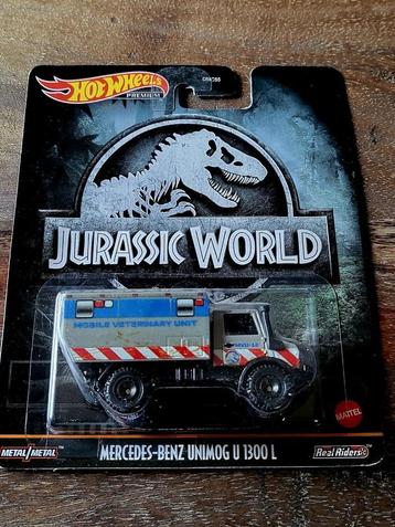 hot wheels Mercedes Benz Unimog U 1300 L " Jurassic World