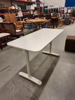 Ikea Bekant tafel/bureau 60x140 cm, Ophalen, In hoogte verstelbaar, Gebruikt, Bureau