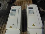 ABB ACS 800  2stuks frequentie regelaars, Hobby en Vrije tijd, Elektronica-componenten, Ophalen of Verzenden, Gebruikt