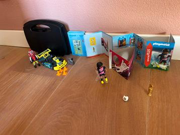 Playmobil voetballer 70875 karter 9322 beschikbaar voor biedingen