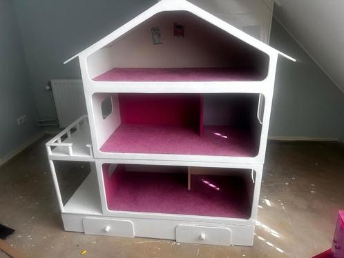 DEEL 1: Groot Poppenhuis met Accessoires en Poppen, Kinderen en Baby's, Speelgoed | Poppenhuizen, Gebruikt, Poppenhuis, Ophalen