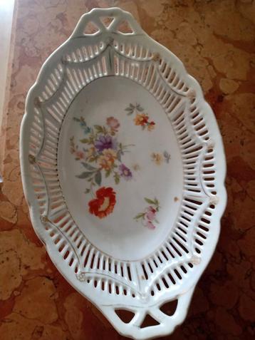 Oud serveer schaaltje met bloemdecor, jaren 50 beschikbaar voor biedingen
