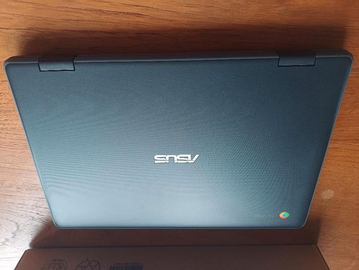 Asus chromebook, Computers en Software, Chromebooks, Gebruikt, 11 inch, 4 GB of minder, 32 GB of minder, Azerty, Touchscreen, Ophalen