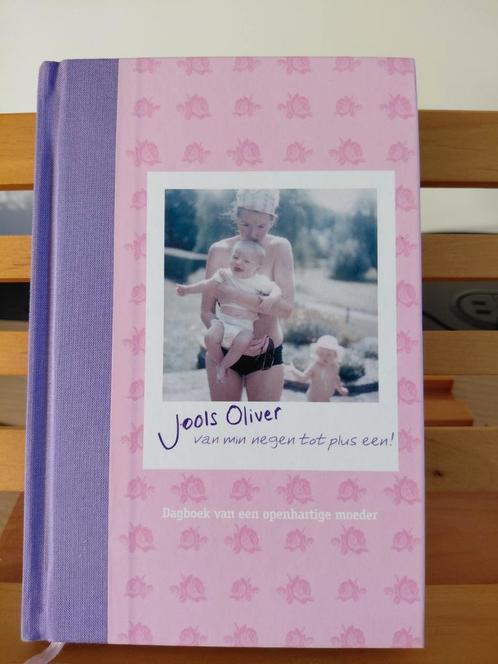 Jools Oliver - Van min negen tot plus een!, Boeken, Zwangerschap en Opvoeding, Zo goed als nieuw, Zwangerschap en Bevalling, Ophalen of Verzenden