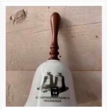 Mooie porseleinen bel klokkengieterij museum 16 cm beschikbaar voor biedingen