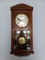 Mooie klassieke houten wandklok, Ophalen, Zo goed als nieuw, Wandklok