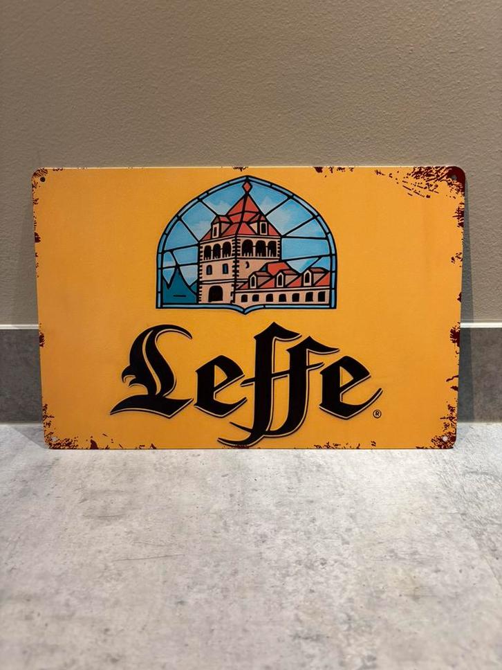 Mancave Bar Café Wanddecoratie metalen bordje Leffe bier, Verzamelen, Merken en Reclamevoorwerpen, Zo goed als nieuw, Reclamebord