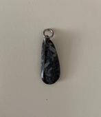 Glaucofaan hanger, Sieraden, Tassen en Uiterlijk, Kettinghangers, Ophalen of Verzenden, Nieuw, Blauw, Steen of Mineraal