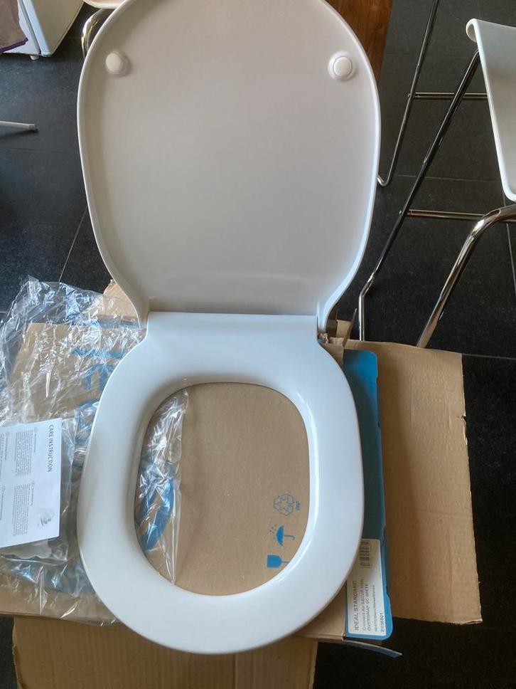 Toiletbril softclose, Doe-het-zelf en Verbouw, Sanitair, Nieuw, Toilet, Rvs, Ophalen
