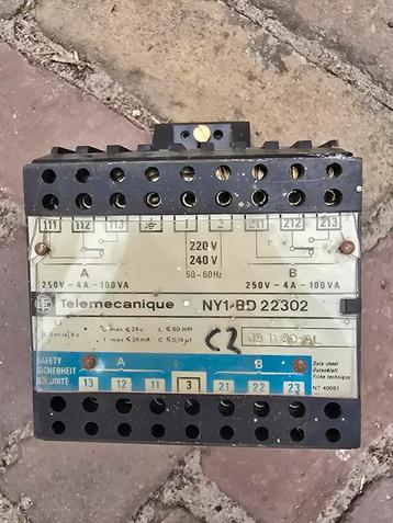 Veiligheidsrelais Telemecanique NY1-BD22302 beschikbaar voor biedingen