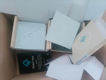 Licht schakelaar smart in huis Gratis! beschikbaar voor biedingen