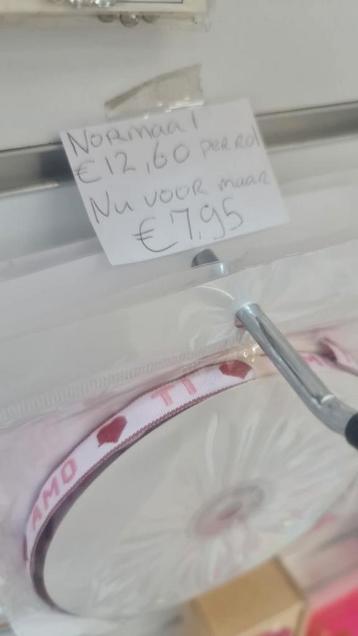 ROL 18 meter! Ibiza Lint tekst ti amo van €12,60 voor €7,95 beschikbaar voor biedingen