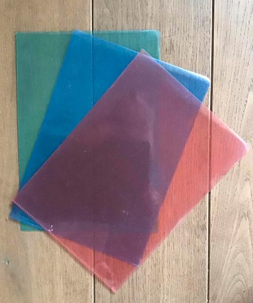 Veel L4 plastic insteekhoezen 3 kleuren, Diversen, Schoolbenodigdheden, Nieuw, Ophalen