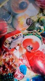 Kerstballen rood groen en wit van intratuin, Ophalen