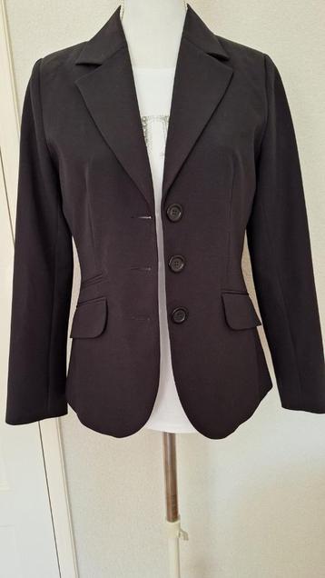 Colbert dames 38 zwart getailleerd z.g.a.n.  beschikbaar voor biedingen