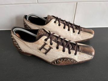 Harris sneakers maat 9.5 / 43.5 beschikbaar voor biedingen