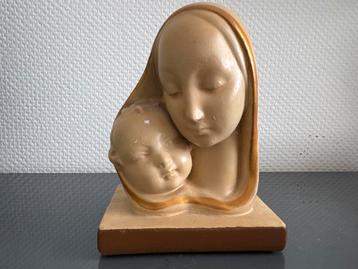 Vintage Madonna met Kind Beeld beschikbaar voor biedingen