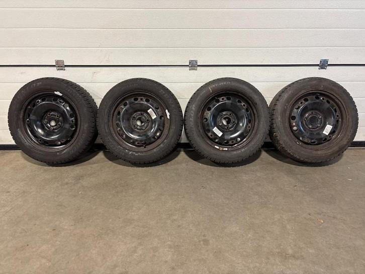 15" dunlop winterbanden st. 5 x 100 vw polo, ibiza, fabia .., Auto-onderdelen, Banden en Velgen, Banden en Velgen, Winterbanden