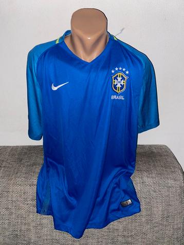 Braziliaans voetbalshirt Brazilie XL beschikbaar voor biedingen