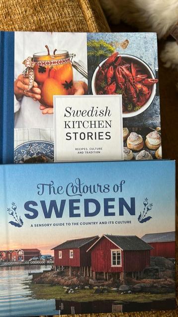 The colours of Sweden en Swedish kitchen stories beschikbaar voor biedingen