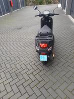 TE KOOP SCOOTER BLAUW KENTEKEN BJ 2021, Gebruikt, Benzine, Ophalen, Overige merken