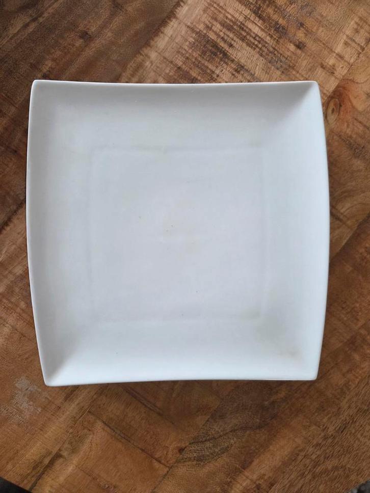 3 Maxwell & Williams Dinerborden, Huis en Inrichting, Keuken | Servies, Zo goed als nieuw, Bord(en), Overige stijlen, Ophalen of Verzenden