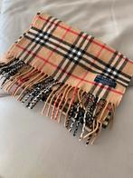 Burberry sjaal Cashmere/wol 50/50%, Kleding | Dames, Mutsen, Sjaals en Handschoenen, Burberry. Made in England, Ophalen of Verzenden