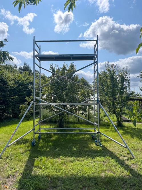 Professionele steiger ASC, Doe-het-zelf en Verbouw, Steigers, Zo goed als nieuw, Rolsteiger of Kamersteiger, 5 meter of hoger