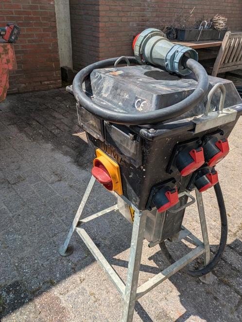 Stroom paddestoel 63A. Eventueel met verlengkabel, Doe-het-zelf en Verbouw, Elektra en Kabels, Zo goed als nieuw, Overige typen