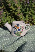 Gieter, Overige kleuren, Aardewerk of Porselein, Ophalen of Verzenden, Zo goed als nieuw