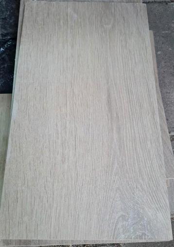 Houtlook tegels * Mirage Jurupa Master * 20x120 * 13,6 m2 beschikbaar voor biedingen